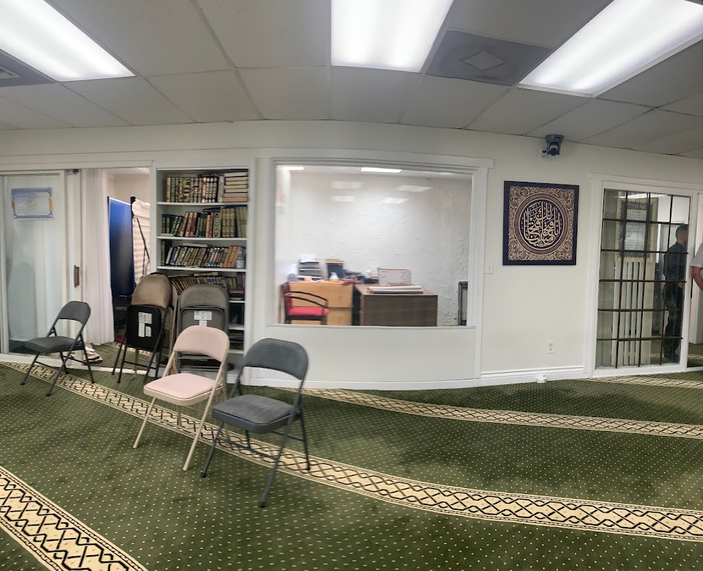 Islamic Center of Fountain Valley | 16551 Brookhurst St, Fountain Valley, CA 92708, USA | Phone: (714) 714-0129