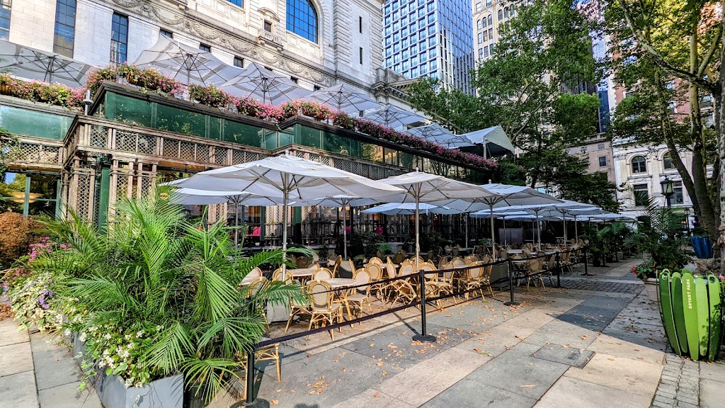 Bryant Park Grill | 25 W 40th St, New York, NY 10018, USA | Phone: (212) 840-6500