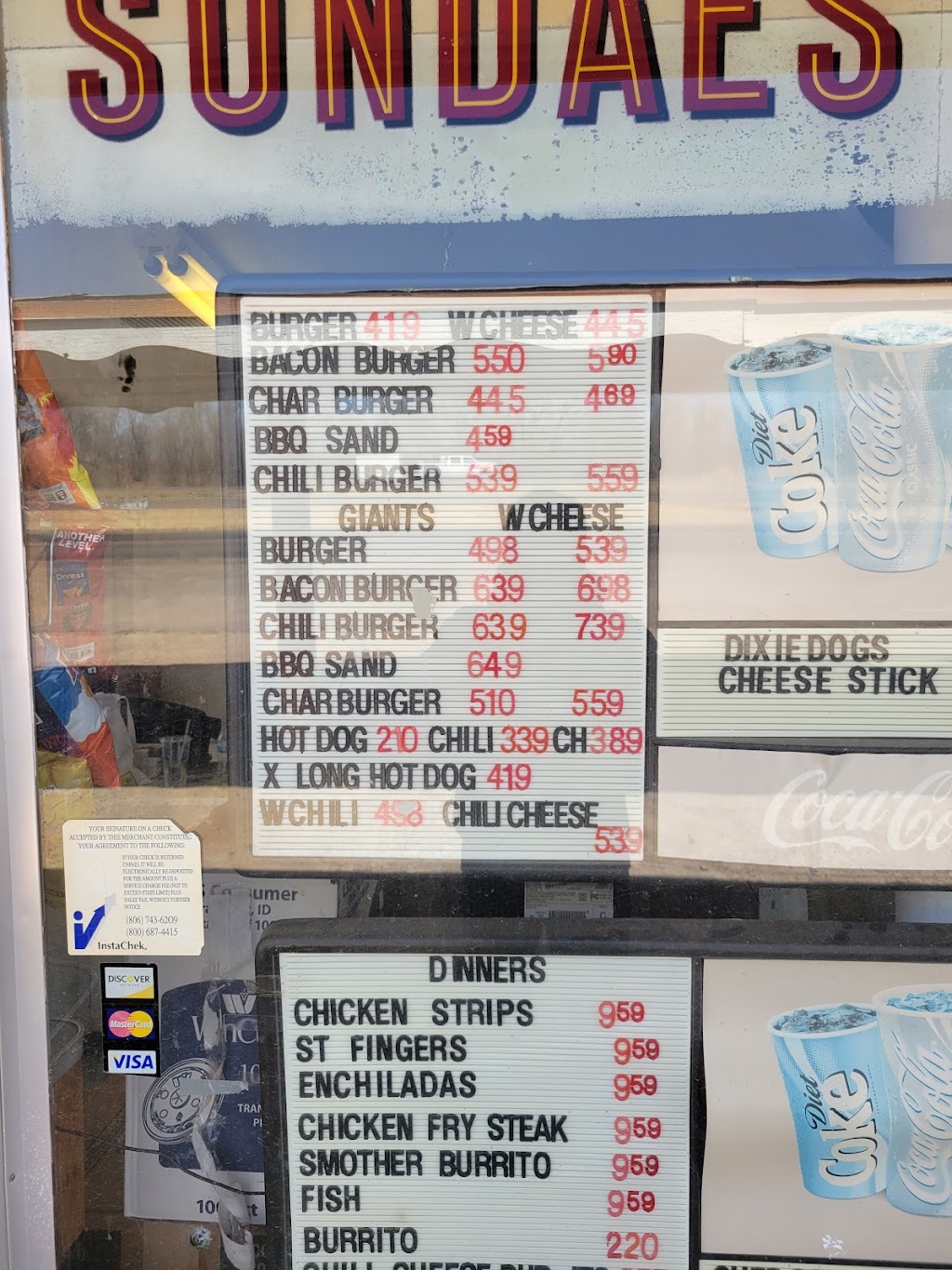 Dixie Dog Drive In | 726 Frontage Rd, Idalou, TX 79329, USA | Phone: (806) 892-2441