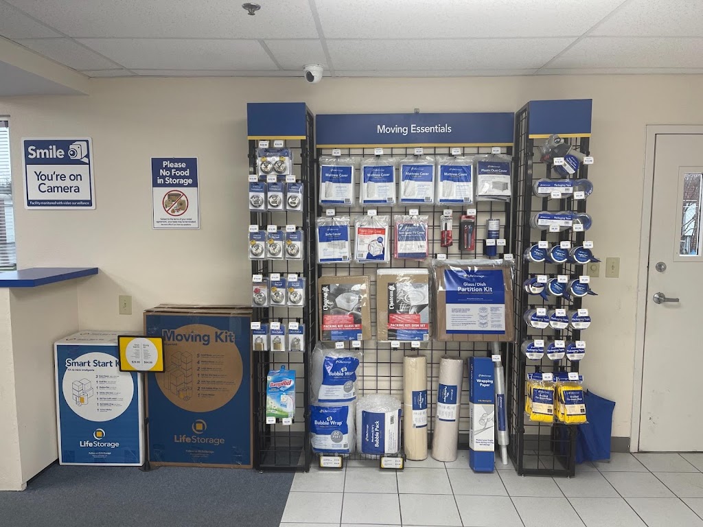 Tom Thumb Pharmacy | 18212 Preston Rd, Dallas, TX 75252, USA | Phone: (972) 985-2250