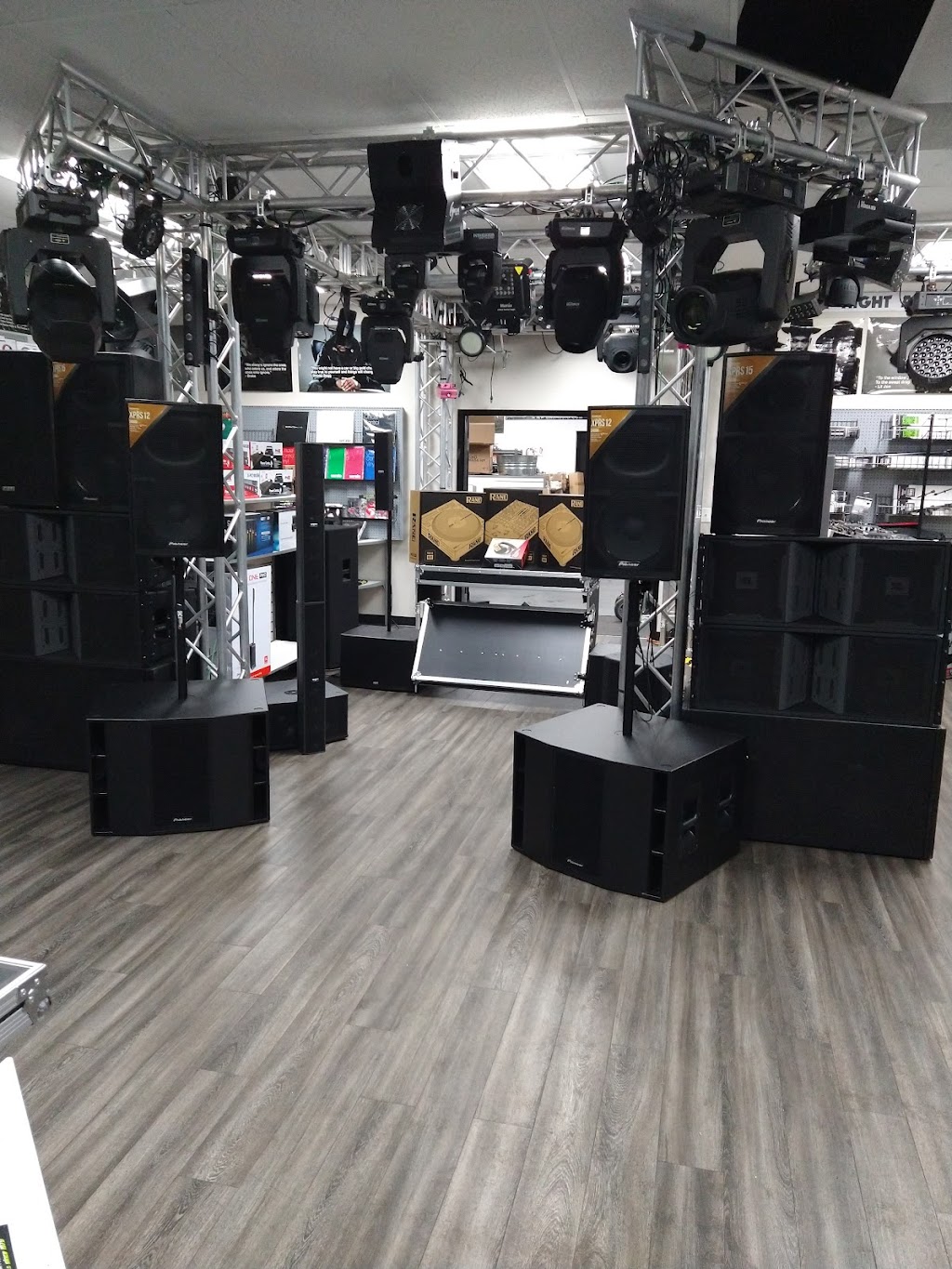 Limelite Pro Audio & DJ Supply | 6000 S Eastern Ave #3b, Las Vegas, NV 89119, USA | Phone: (702) 364-9922