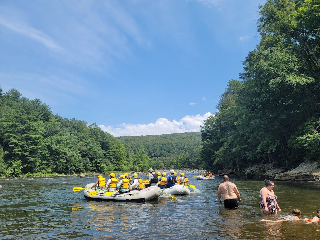 Ohiopyle Trading Post and River Tours | 4 Negley St, Ohiopyle, PA 15470, USA | Phone: (724) 329-1450