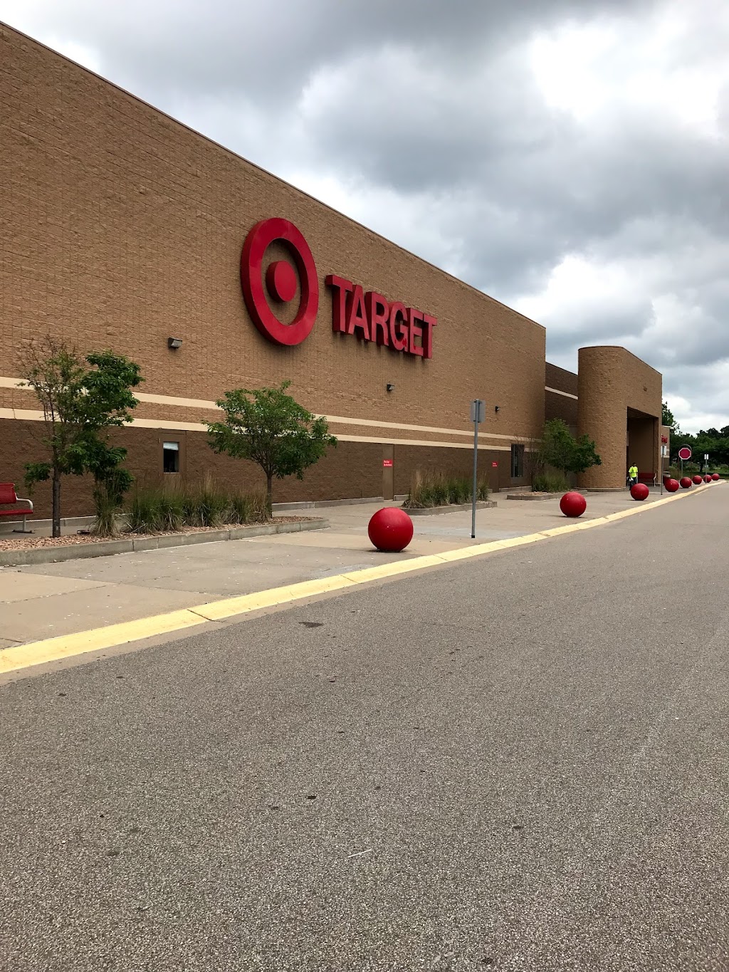 Target | 8600 Springbrook Dr NW, Coon Rapids, MN 55433 | Phone: (763) 785-0322