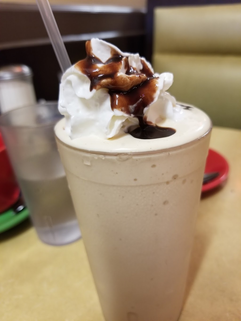 Bay Ridge Diner | 8017 5th Ave, Brooklyn, NY 11209, USA | Phone: (718) 921-0266