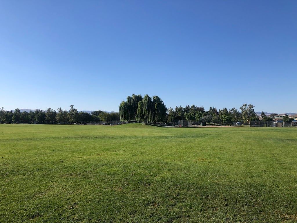 Robert Livermore Park | 491 Loyola Way, Livermore, CA 94550 | Phone: (925) 373-5700