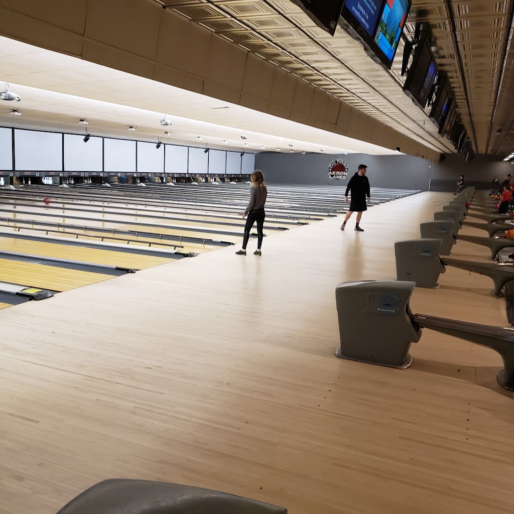 Spins Bowl Akron | 2911 E Waterloo Rd, Akron, OH 44312, USA | Phone: (330) 628-4822