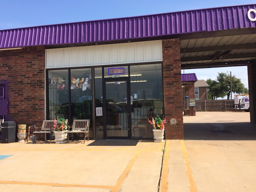 DK Lube & Detail | 1400 Longhorn Trail, Crowley, TX 76036, USA | Phone: (817) 343-1983