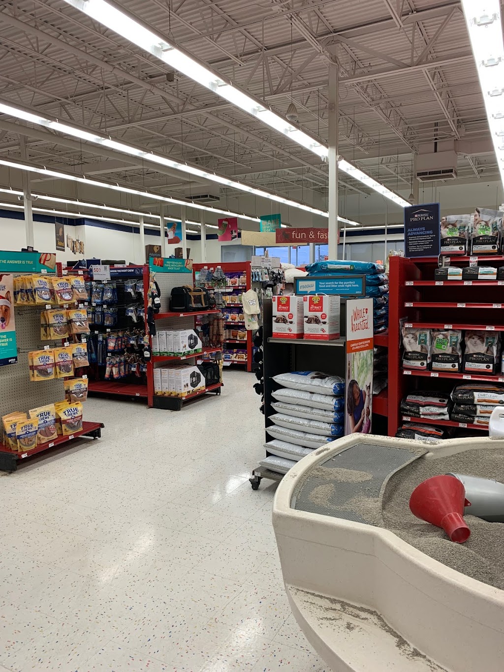 Petco | 313 Homer M Adams Pkwy, Alton, IL 62002, USA | Phone: (618) 462-2950