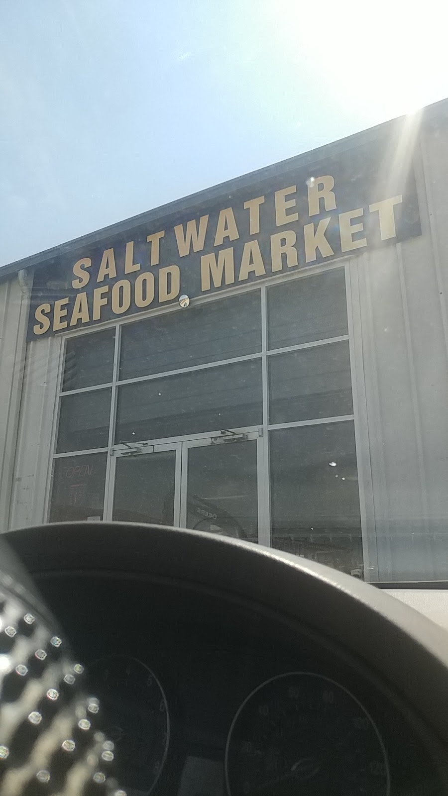 Salt Water Seafood Market Inc | 409 W Main St, Rock Hill, SC 29730, USA | Phone: (803) 327-4659