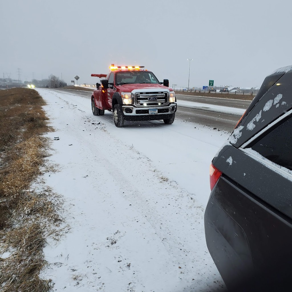 Shakopee Towing and Trucking | 1803 Eagle Creek Blvd, Shakopee, MN 55379, USA | Phone: (952) 445-0030