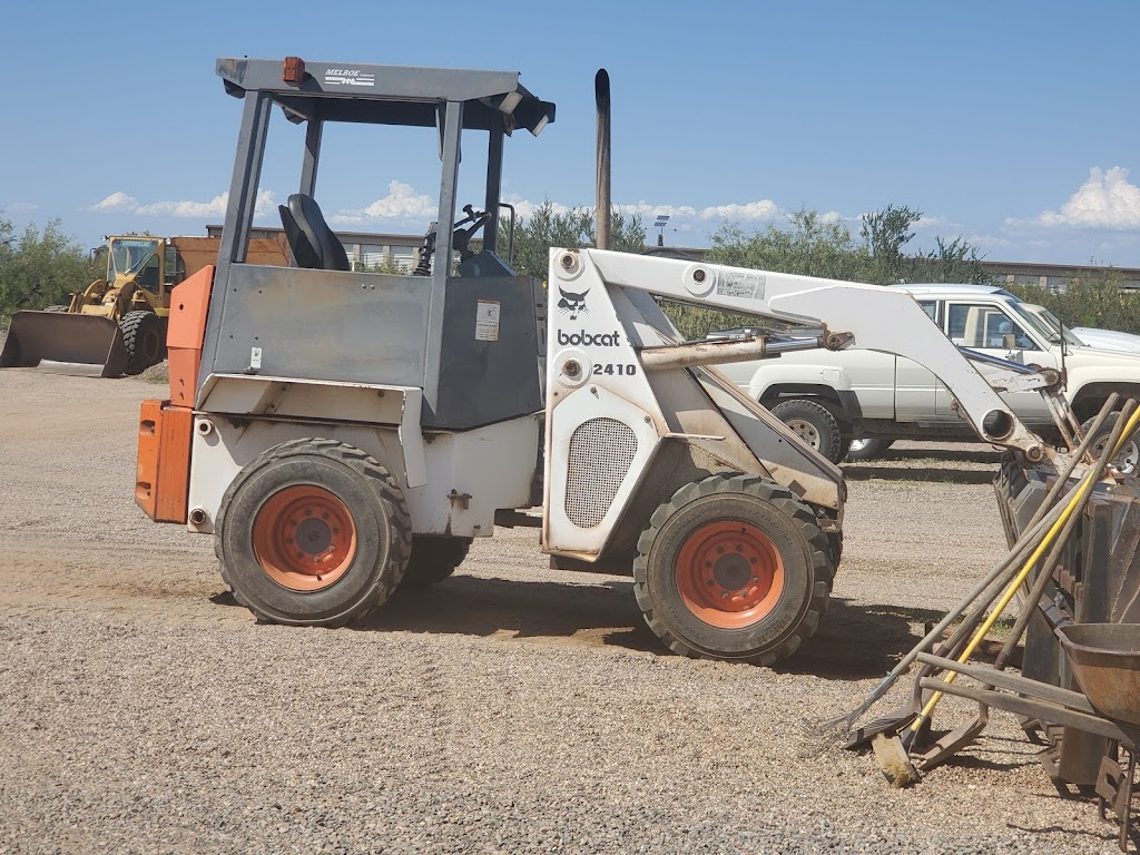 C.R. TRUCKING&WELDING SAND&GRAVEL | 1864 W Alex Austin Dr, Oracle, AZ 85623, USA | Phone: (520) 870-2160