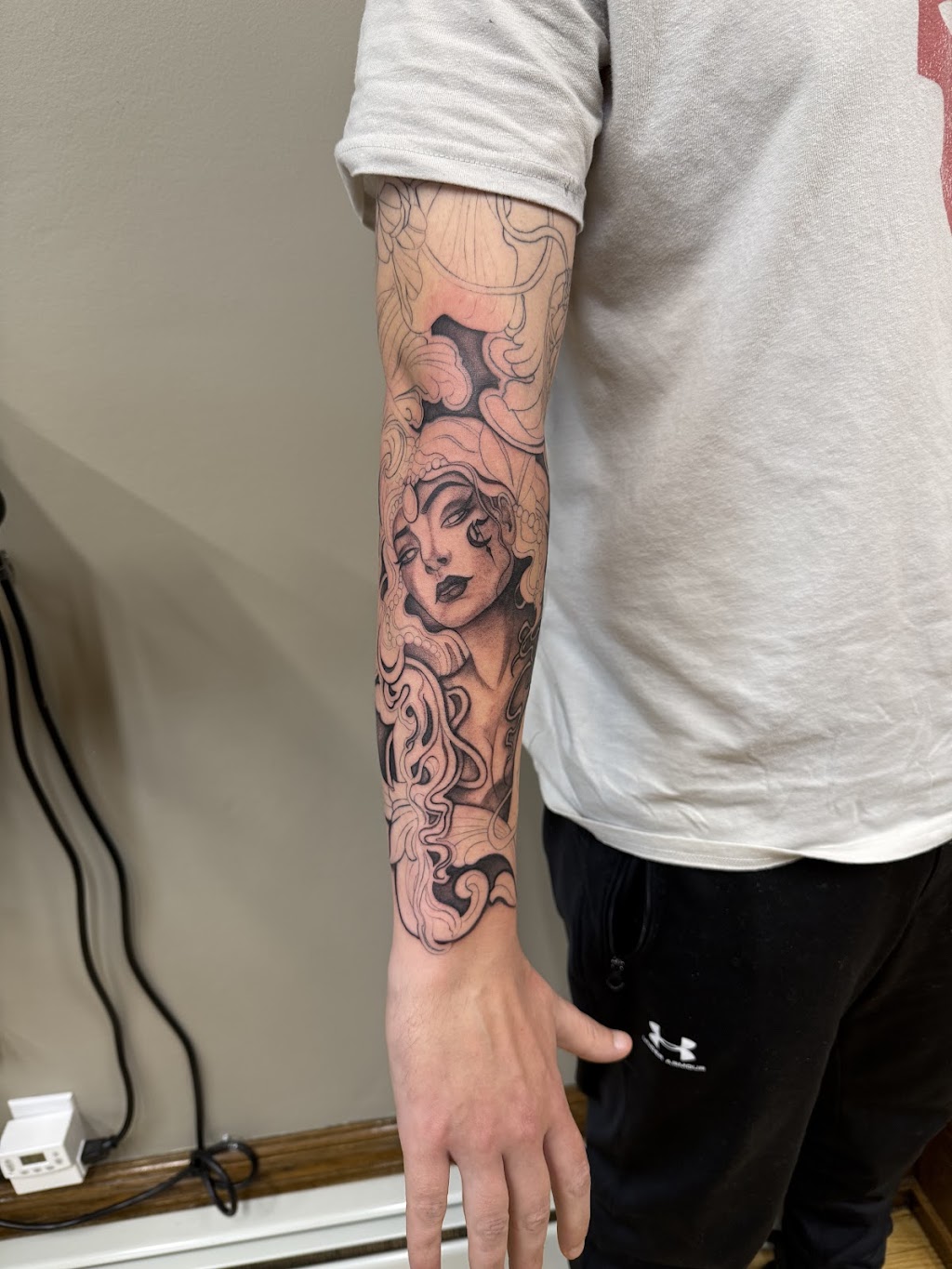Artemis Tattoo Studio | 5470 Broadway, Lancaster, NY 14086, USA | Phone: (716) 683-6300