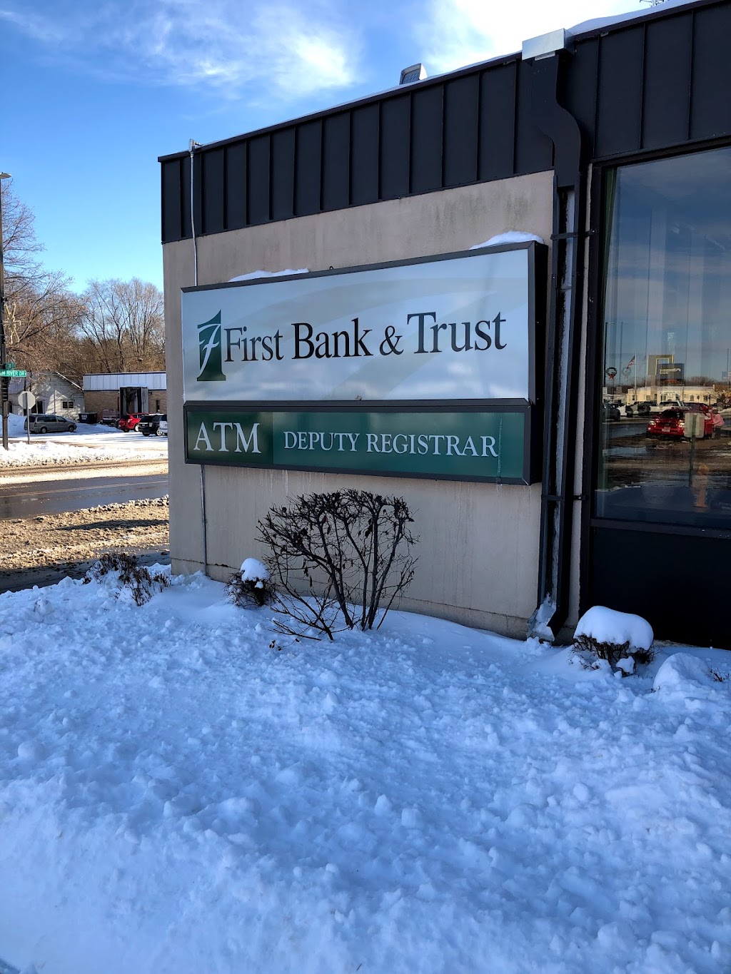 First Bank and Trust | 209 S Rum River Dr, Princeton, MN 55371, USA | Phone: (763) 389-4350