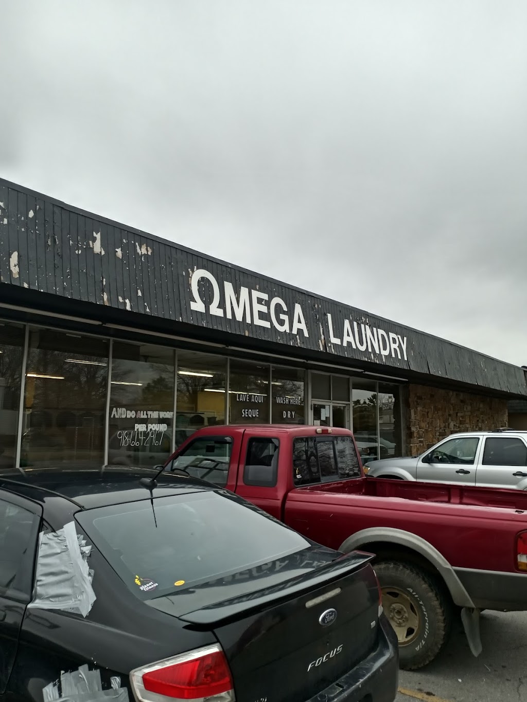 Omega Laundries | 3101 S 101st E Ave, Tulsa, OK 74146, USA | Phone: (918) 664-2967