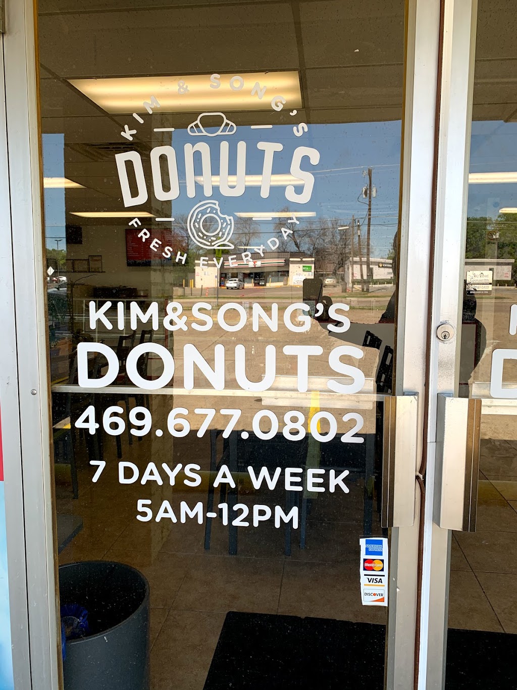 Kim&Songs Donuts | 3802 N Town E Blvd, Mesquite, TX 75150, USA | Phone: (469) 677-0802