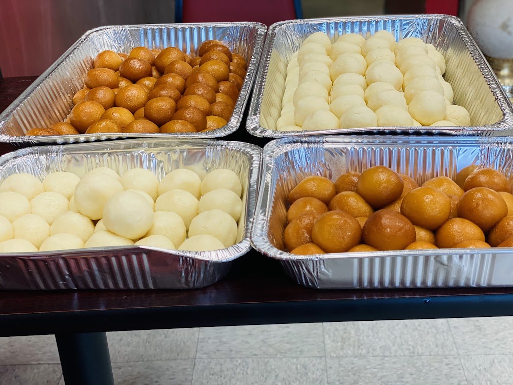 Premium Sweets & Cafe | 11357 Conant, Hamtramck, MI 48212, USA | Phone: (313) 707-0986