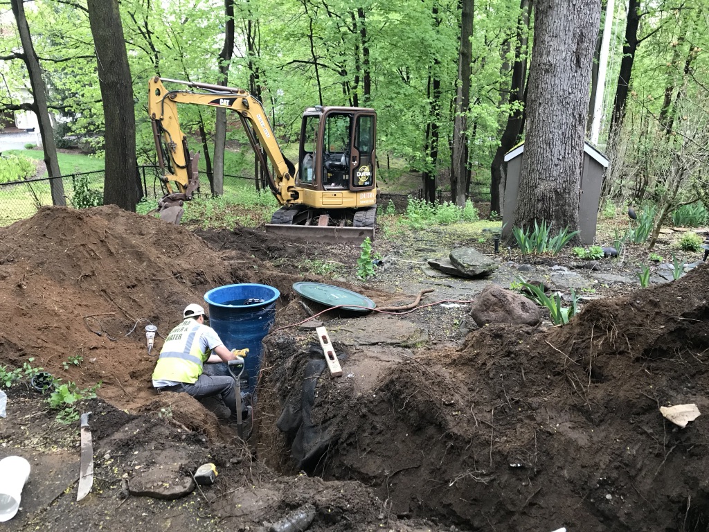 Dutra Excavating & Sewer Inc | 10 Stone Hollow Rd, Montvale, NJ 07645, USA | Phone: (201) 930-1229