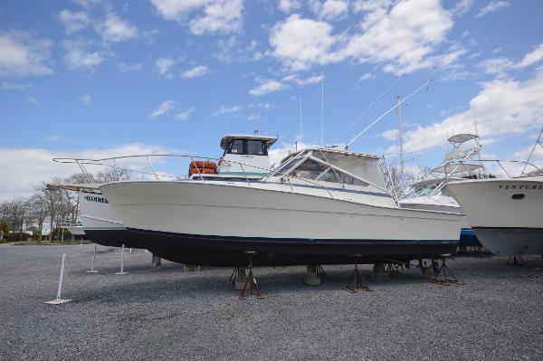 Montauk Yacht Sales LLC | 116 Woodcleft Ave, Freeport, NY 11520, USA | Phone: (516) 223-0630