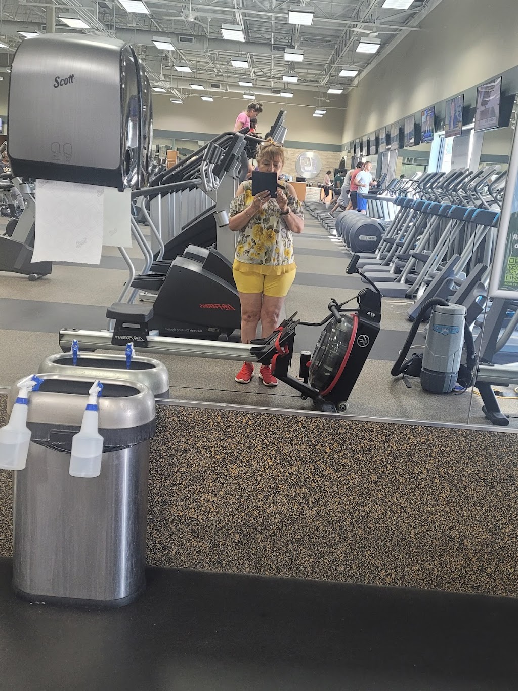 Fitness 19 | 26100 Newport Rd STE A40, Menifee, CA 92584, USA | Phone: (951) 679-0019