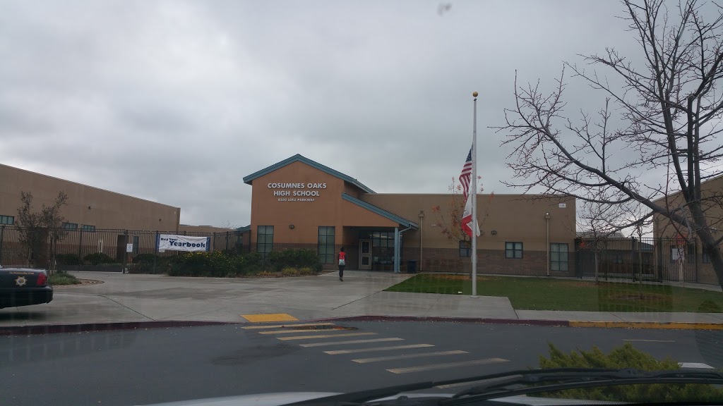 Cosumnes Oaks High School | 8350 Lotz Pkwy, Elk Grove, CA 95757, USA | Phone: (916) 683-7670