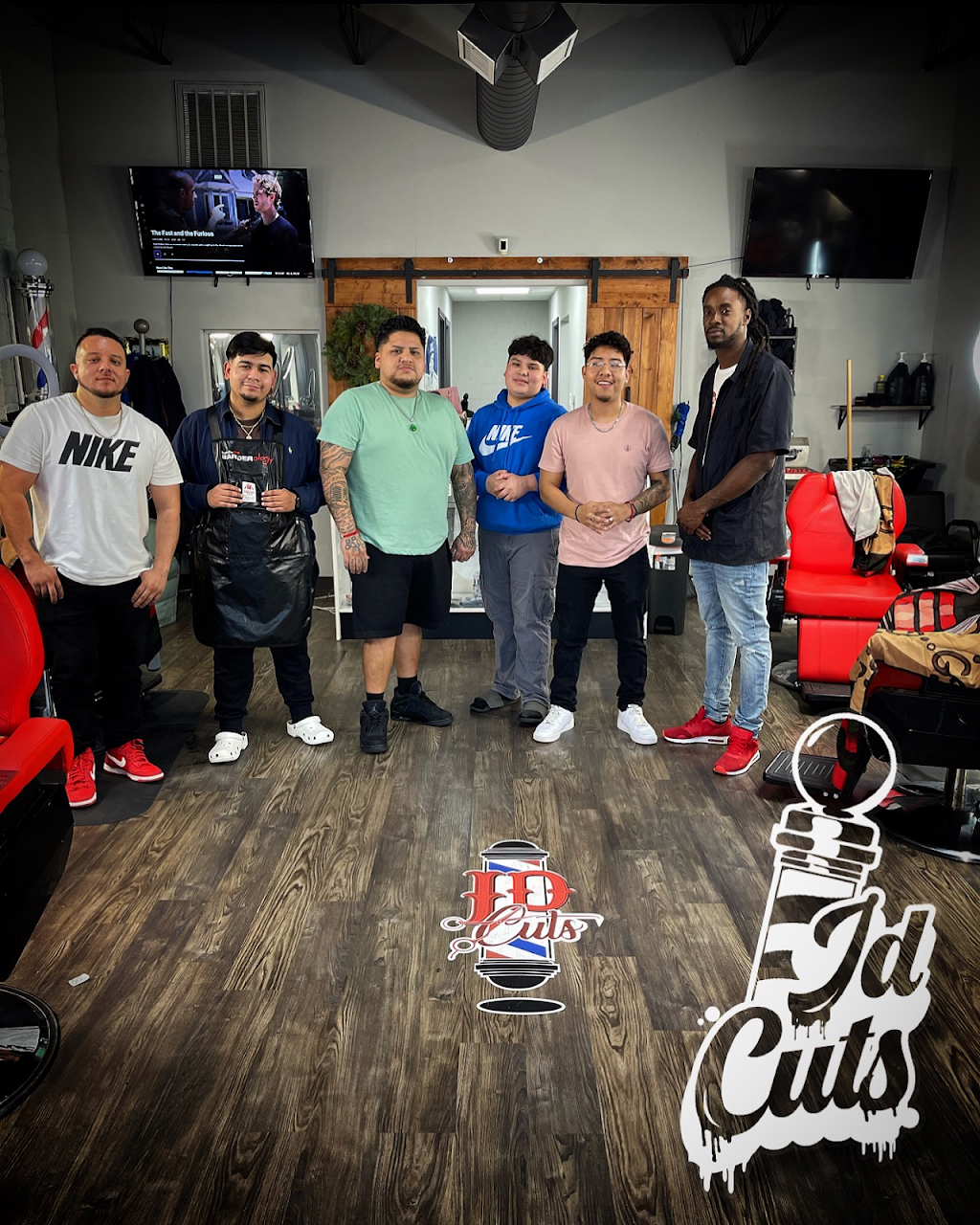 Jd cuts | 9111 Cypress Creek Pkwy SuitD, Houston, TX 77070, USA | Phone: (281) 653-9338