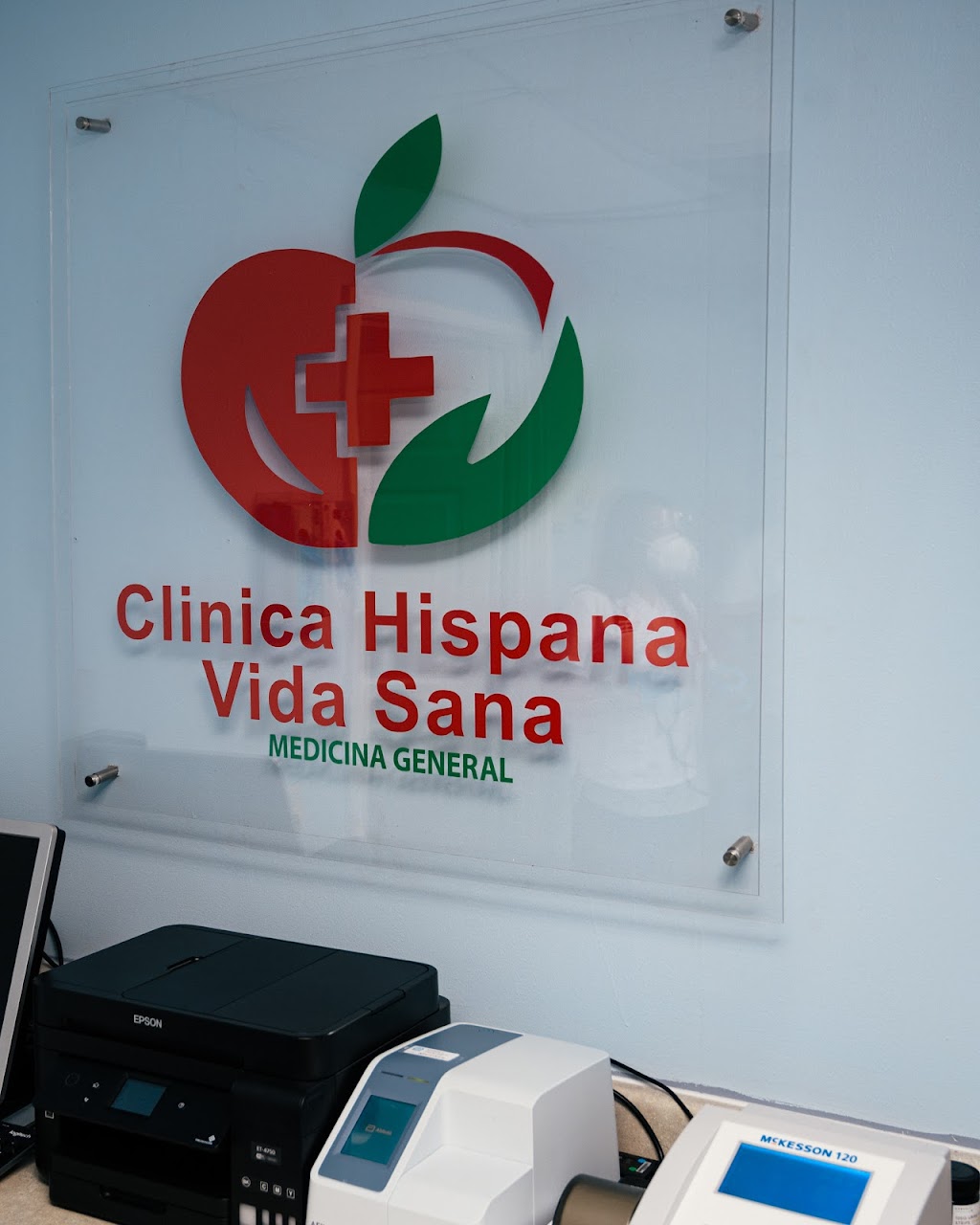 Clinica Hispana Vida Sana | 9429 El Centro Dr #100, Dallas, TX 75220, USA | Phone: (469) 917-8363