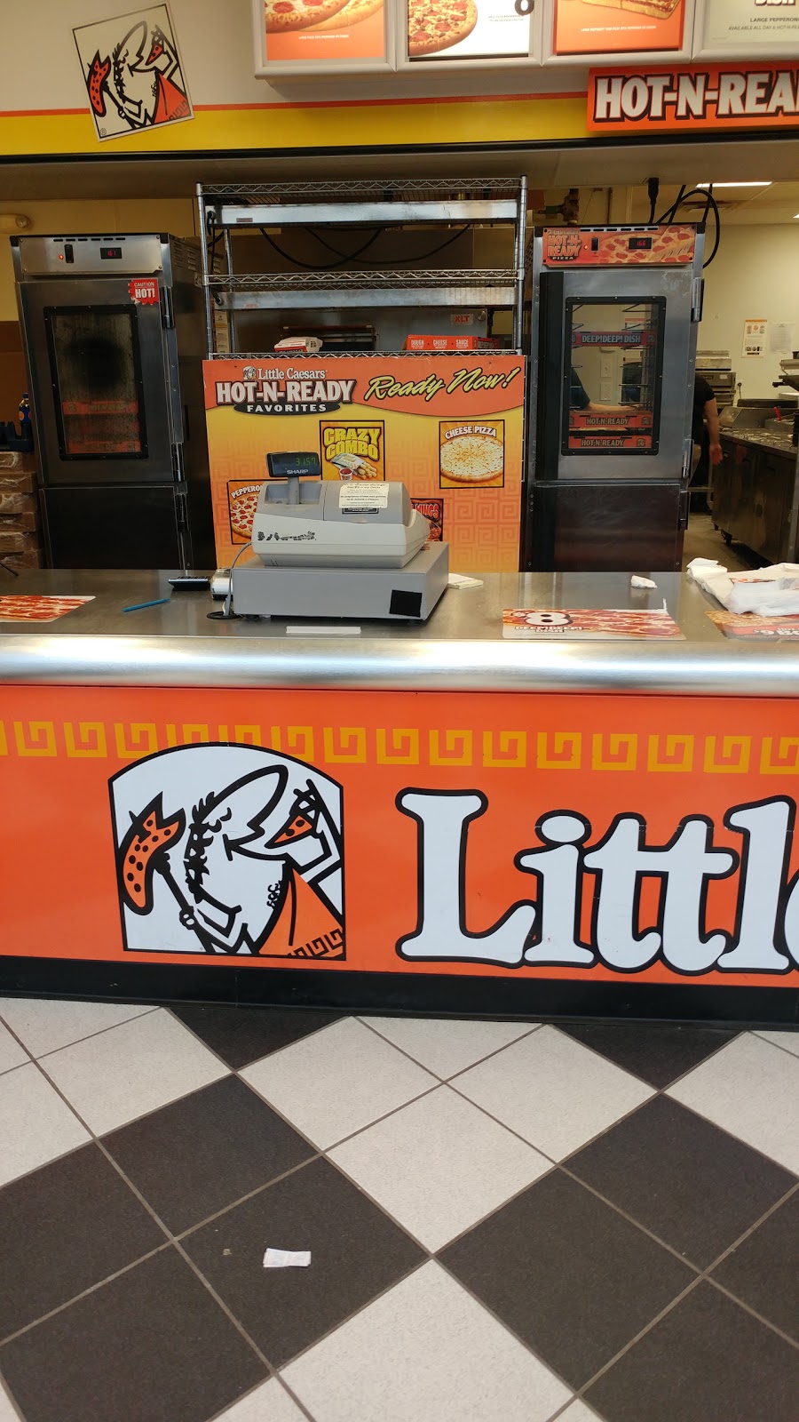 Little Caesars Pizza | 105 S Tanners Creek Dr, Lawrenceburg, IN 47025, USA | Phone: (812) 537-1070