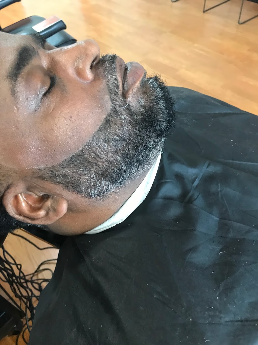 King Cuts Barbershop | 2800 W Gate City Blvd, Greensboro, NC 27403, USA | Phone: (336) 907-4819