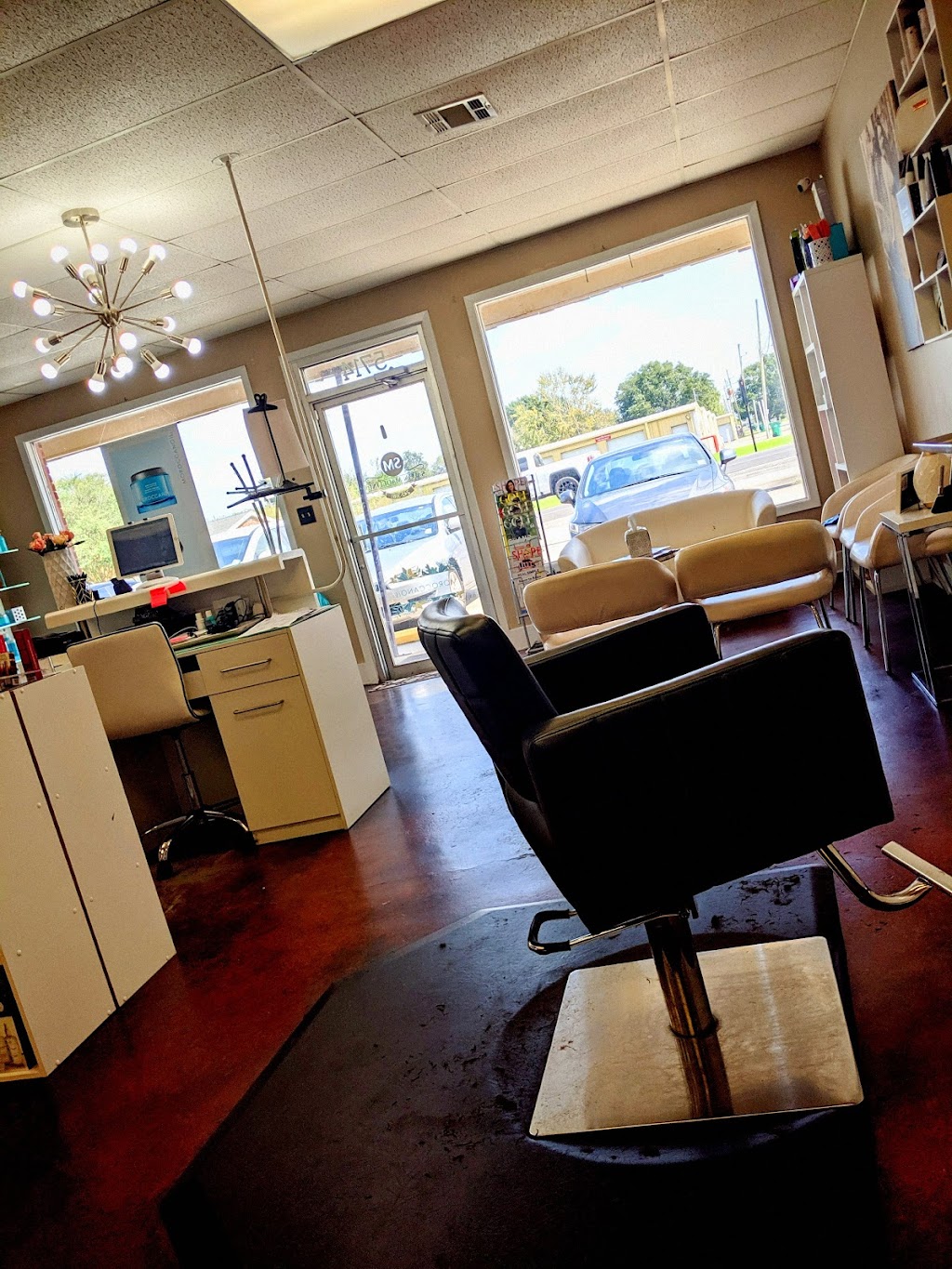 Salon Madeline | 804 Crescent Ave, Lockport, LA 70374, USA | Phone: (985) 242-3181