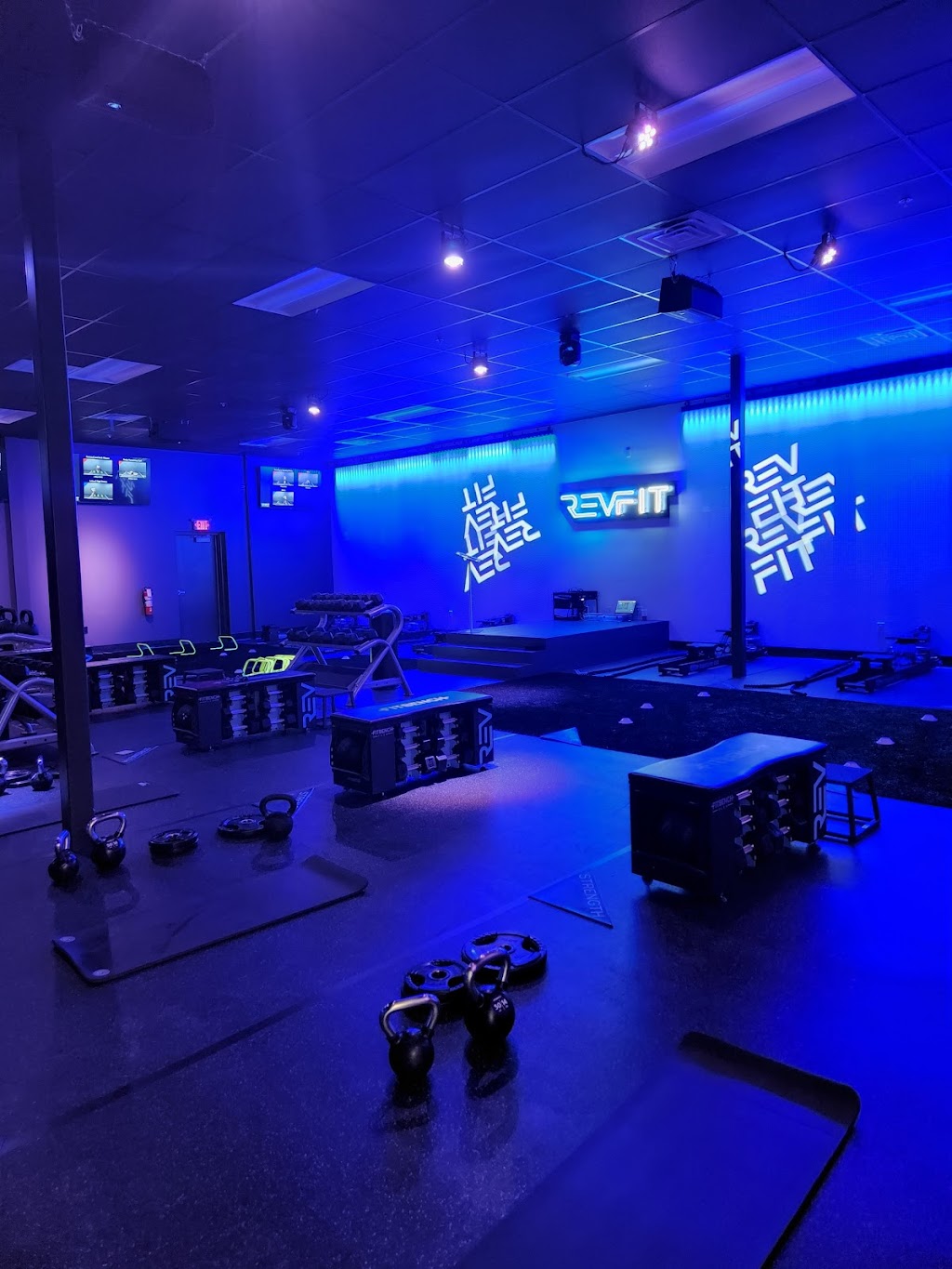 Revival Fitness (REVFIT) - Alliance | 9763 N Fwy, Fort Worth, TX 76177, USA | Phone: (817) 386-5285