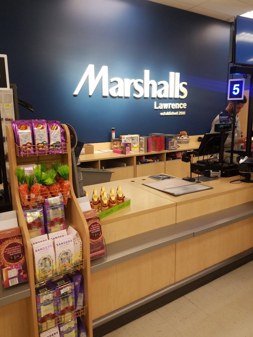 Marshalls | 73 Winthrop Ave, Lawrence, MA 01843, USA | Phone: (978) 685-4810