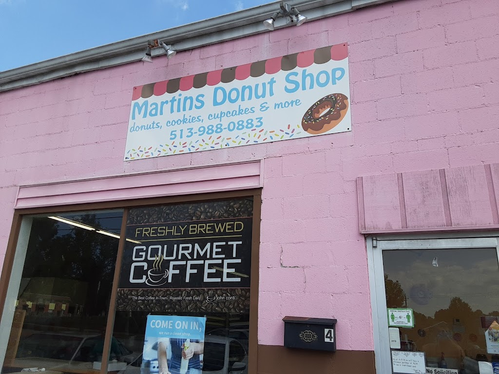 Martins Donuts | 4 W State St, Trenton, OH 45067, USA | Phone: (513) 988-0883