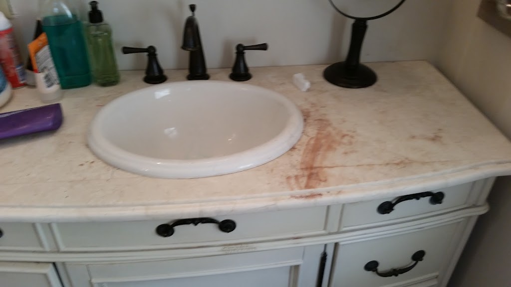 Top 2 Bottom Cleaning Service of Lakeland, LLC | 1307 Valley Hill Dr, Lakeland, FL 33813, USA | Phone: (863) 274-8472
