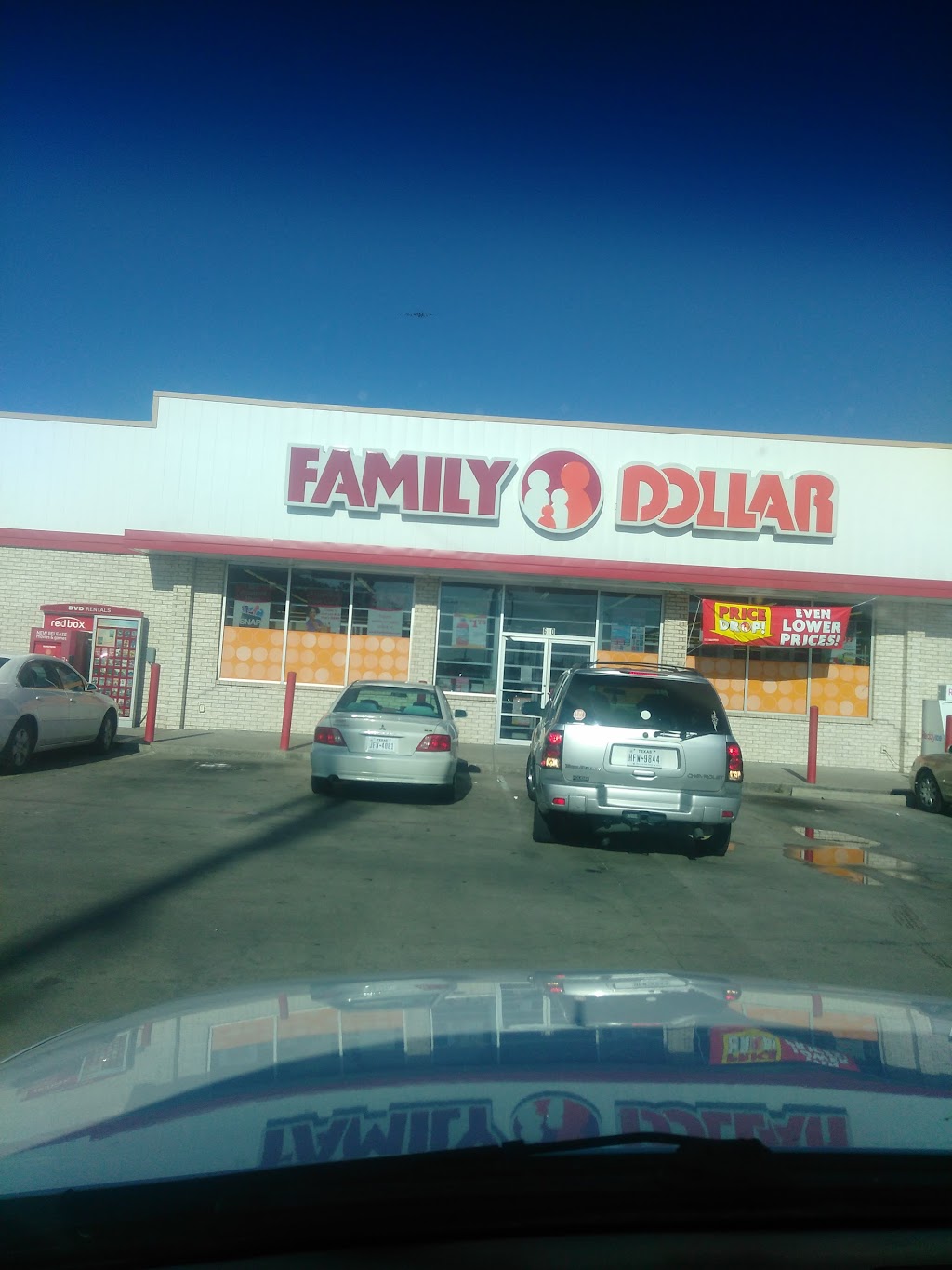 Family Dollar | 620 N Jim Miller Rd, Dallas, TX 75217, USA | Phone: (469) 317-8096