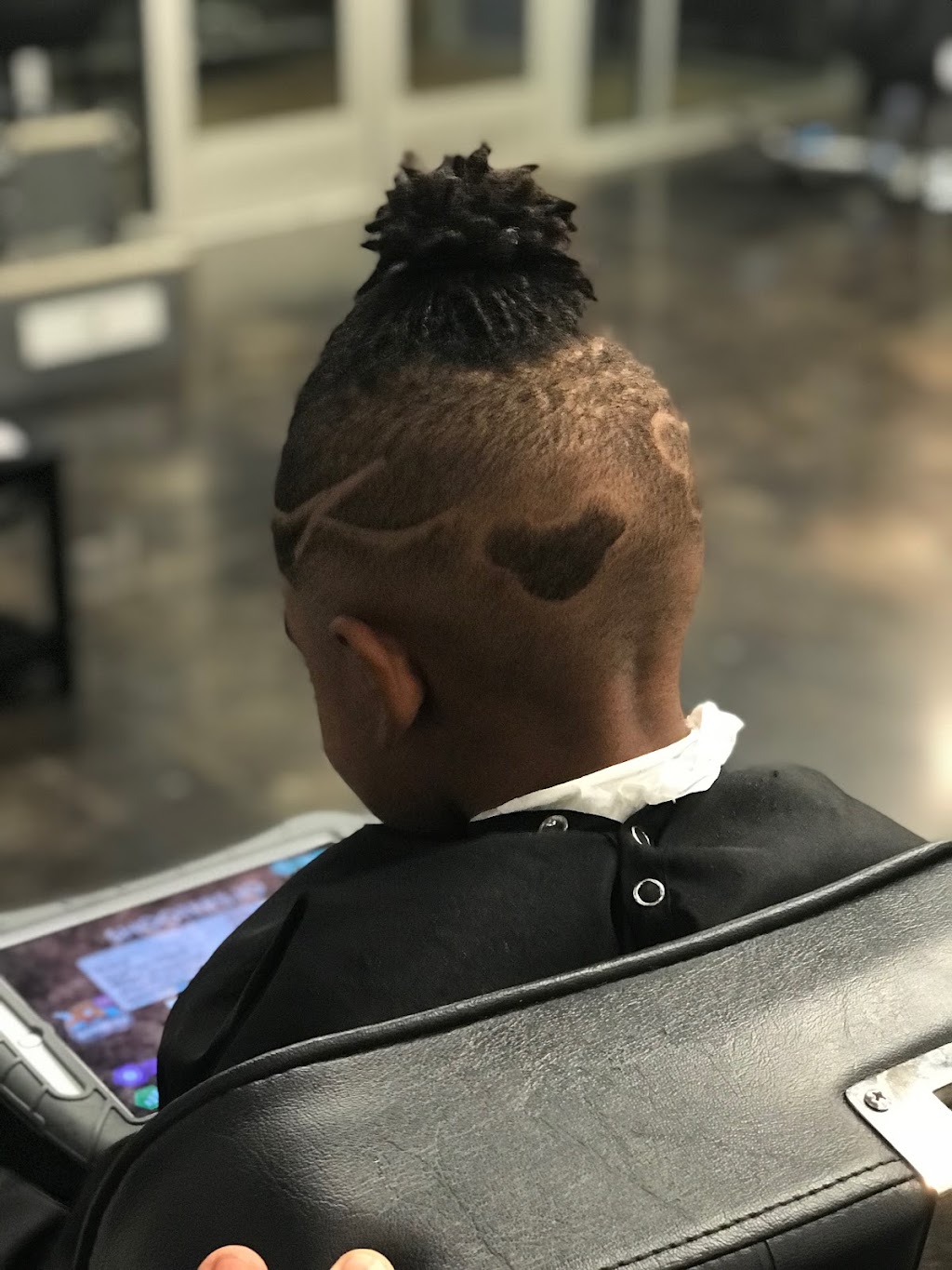 Elevations Barbershop | 5701 Texas 121 Inside Salon Boutique, Suite 129, The Colony, TX 75056 | Phone: (702) 287-5900