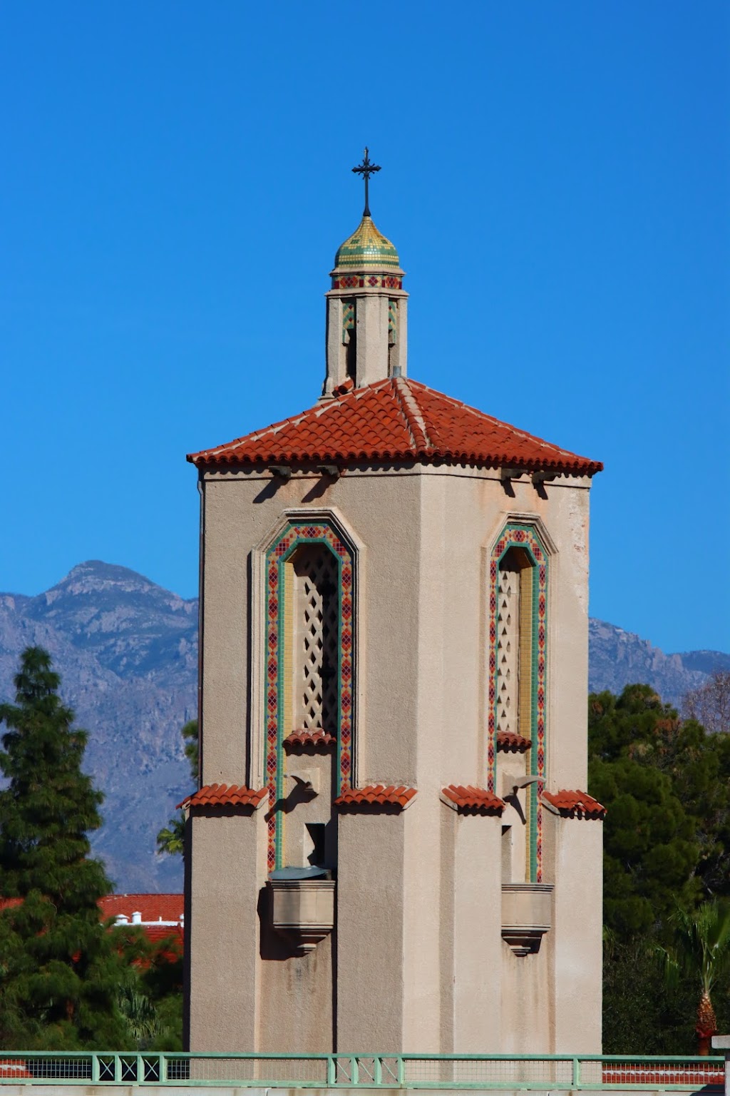 First United Methodist Church | 915 E 4th St, Tucson, AZ 85719, USA | Phone: (520) 622-6481