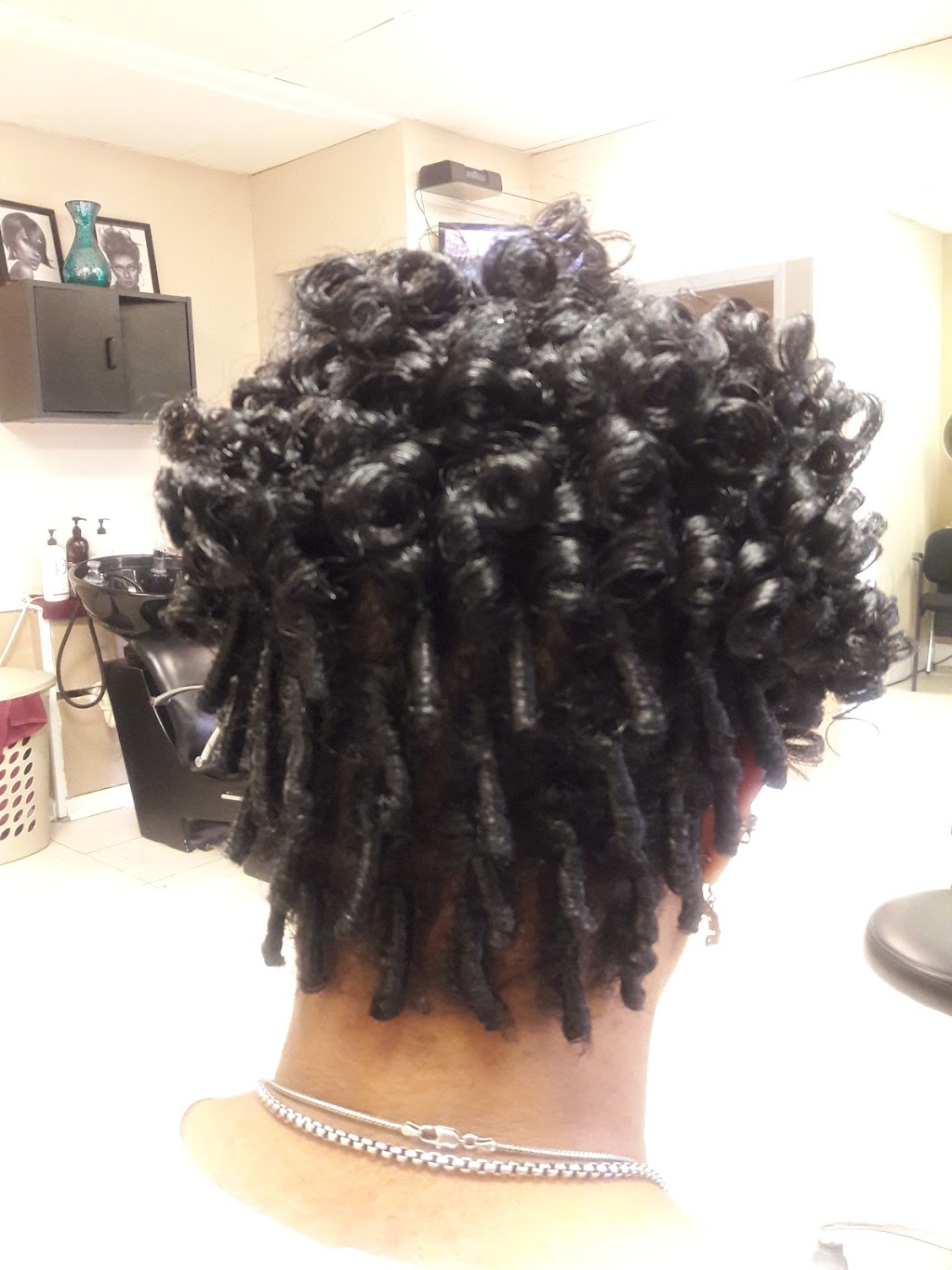 Nilaijah Hair Studio | 1419 W Waters Ave #109, Tampa, FL 33604, USA | Phone: (813) 935-2882