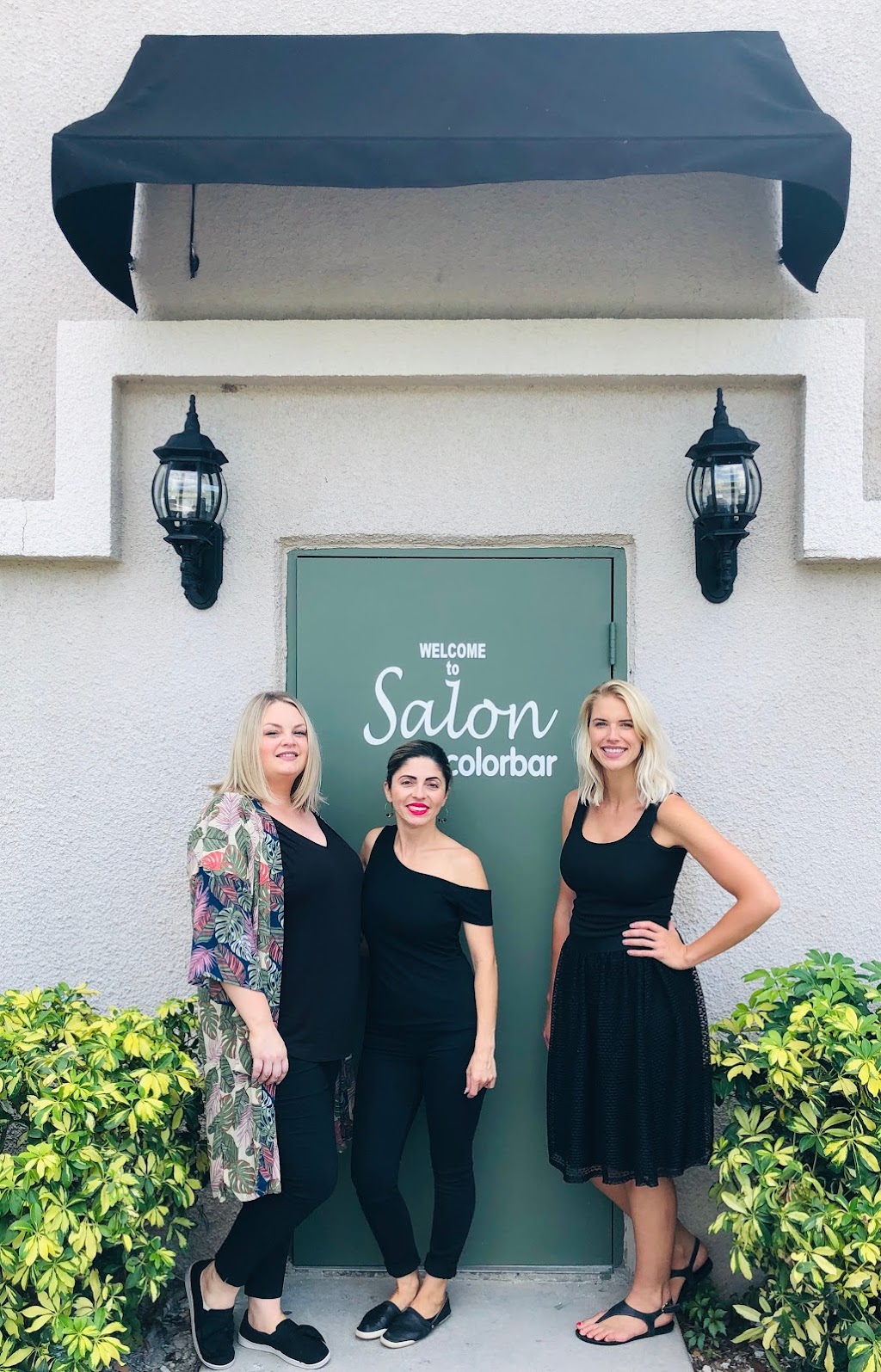 Salon Color Bar | 3831 Tyrone Blvd N, St. Petersburg, FL 33709, USA | Phone: (727) 851-9933