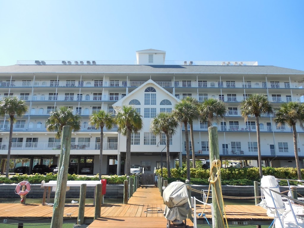 Dockside Condos | 445 S Hamden Dr, Clearwater, FL 33767, USA | Phone: (727) 865-4159