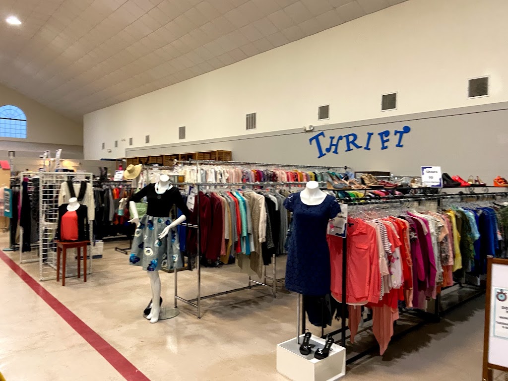 Rockwall County Helping Hands Administration & Thrift Store | 950 Williams St, Rockwall, TX 75087, USA | Phone: (972) 771-1655