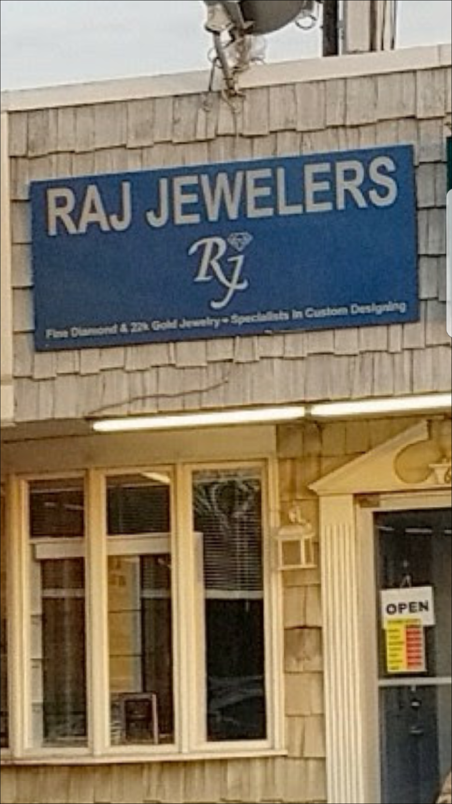 Raj Jewelers | 120 Cambridge St, Burlington, MA 01803, USA | Phone: (781) 272-2223