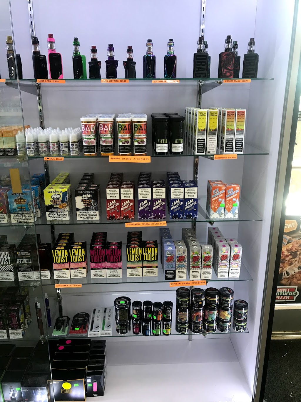 Vape Shop (Valero) | 720 Miller St, Stanford, KY 40484, USA | Phone: (606) 365-8228