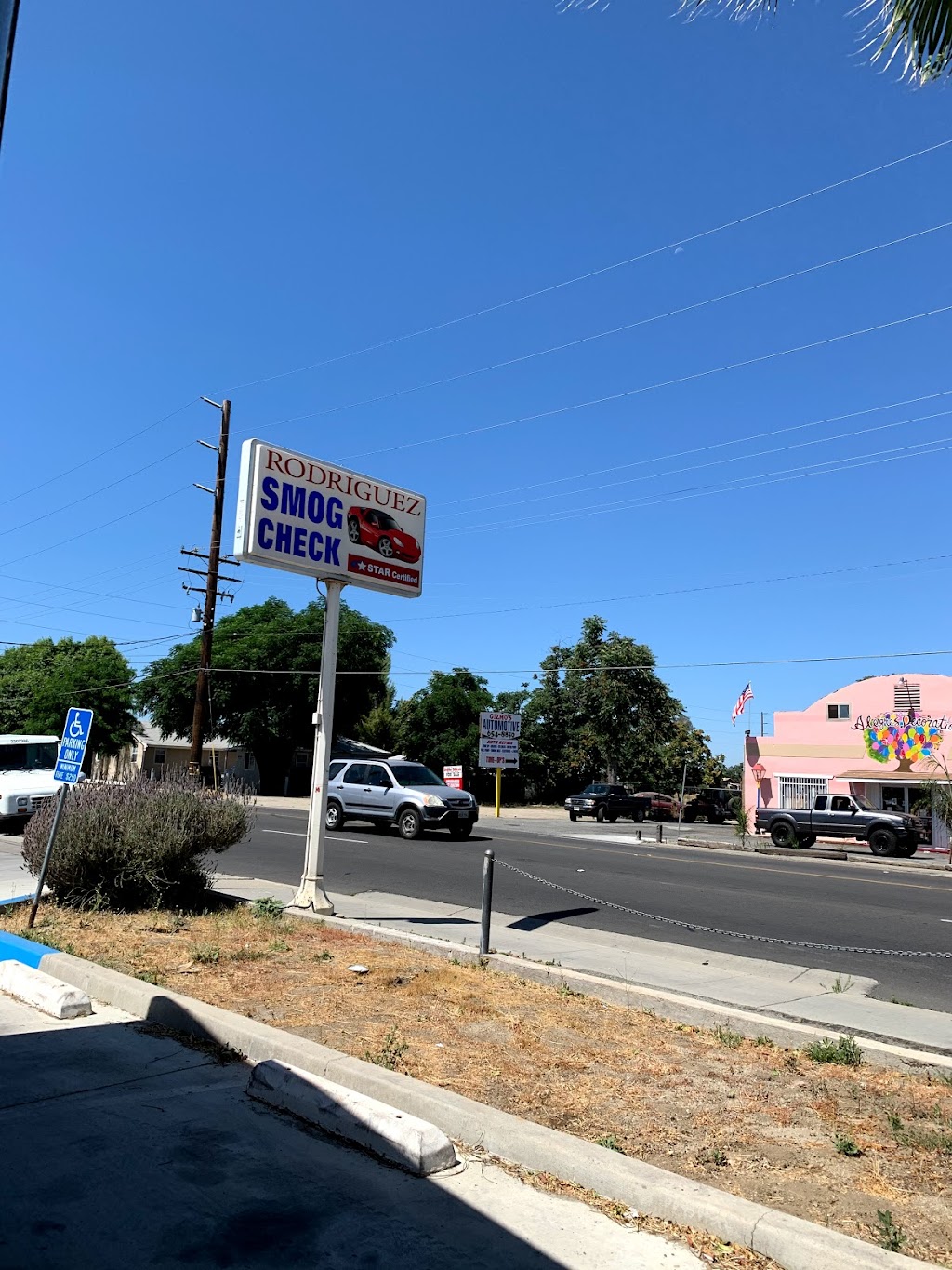 Rodriguez Smog Check - Star Certified | 1015 S San Jacinto Ave, San Jacinto, CA 92583, USA | Phone: (951) 487-0069