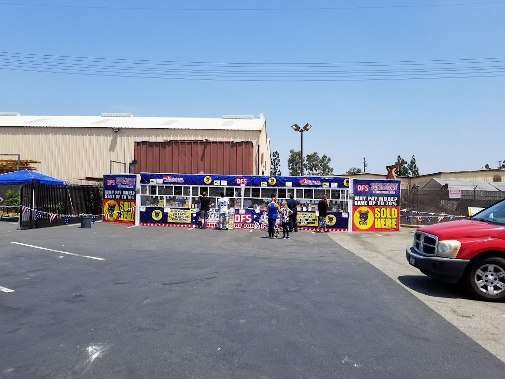 Discount Fireworks Superstore | 11811 Rosedale Hwy, Bakersfield, CA 93312, USA | Phone: (800) 246-9630