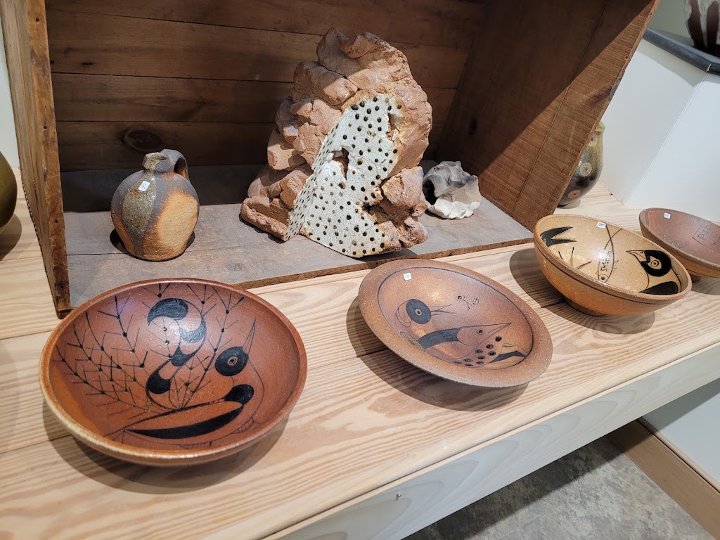 Dirtworks Pottery | 1226 NC-705, Seagrove, NC 27341, USA | Phone: (336) 873-8979