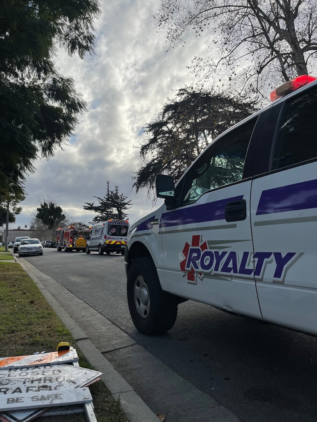 Royalty Ambulance | 3235 N San Fernando Rd, Los Angeles, CA 90065, USA | Phone: (818) 550-5833
