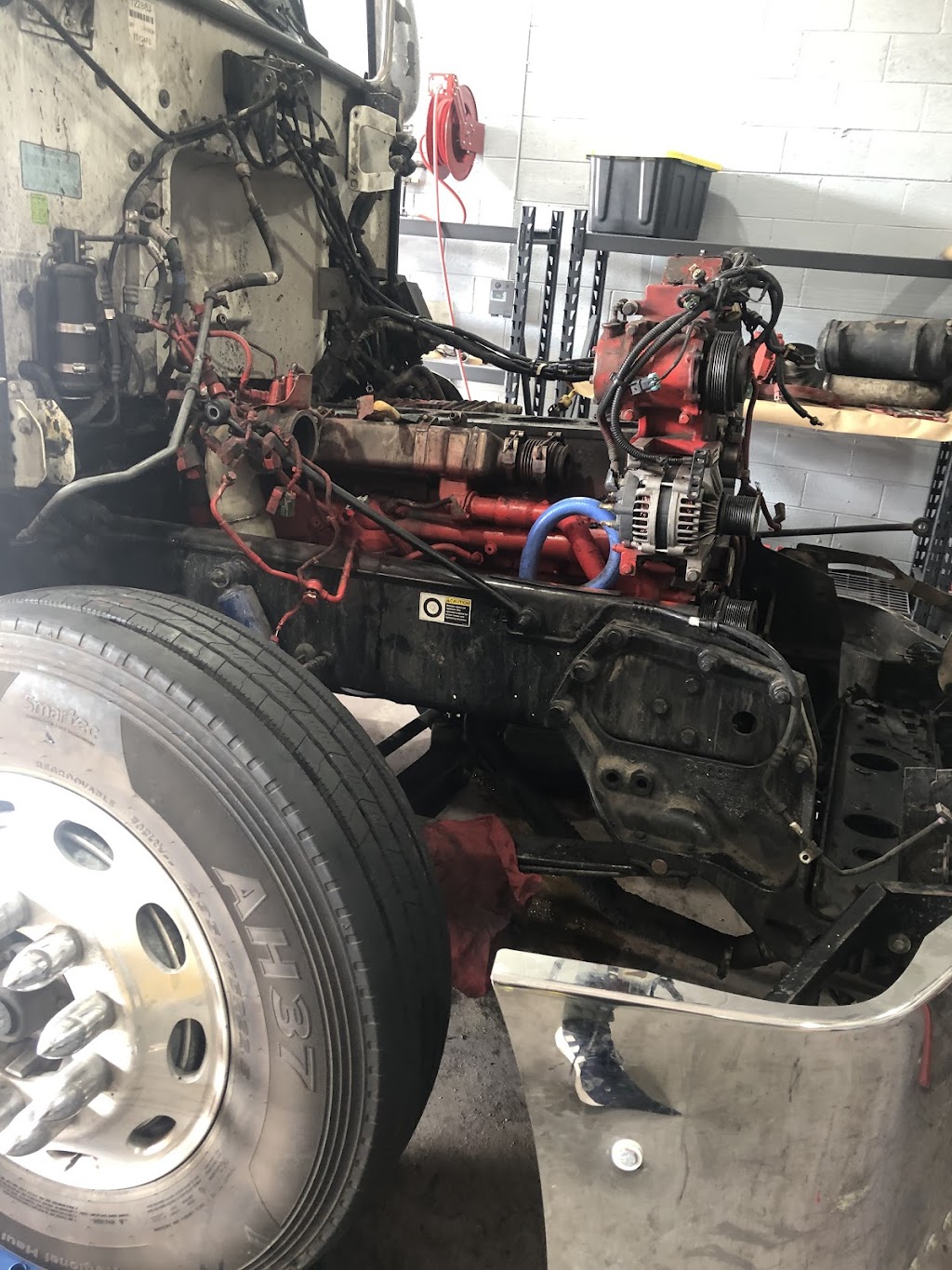 M&J Emergency Road Service | 549 North Ave, Lombard, IL 60148, USA | Phone: (630) 940-9977