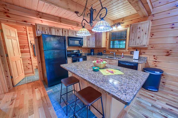 Hike Away Hills cabin | 16211 Collison Rd, Logan, OH 43138 | Phone: (614) 322-2283