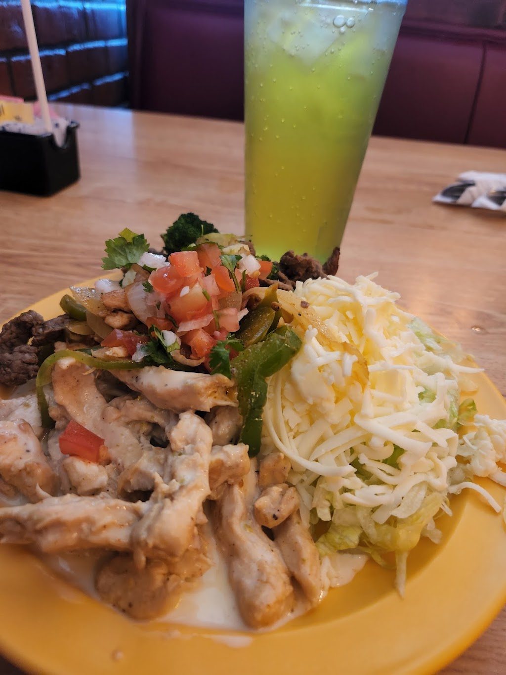 El Paricuten Mexican Restaurant | 1050 US-27, Cynthiana, KY 40311, USA | Phone: (859) 234-9868