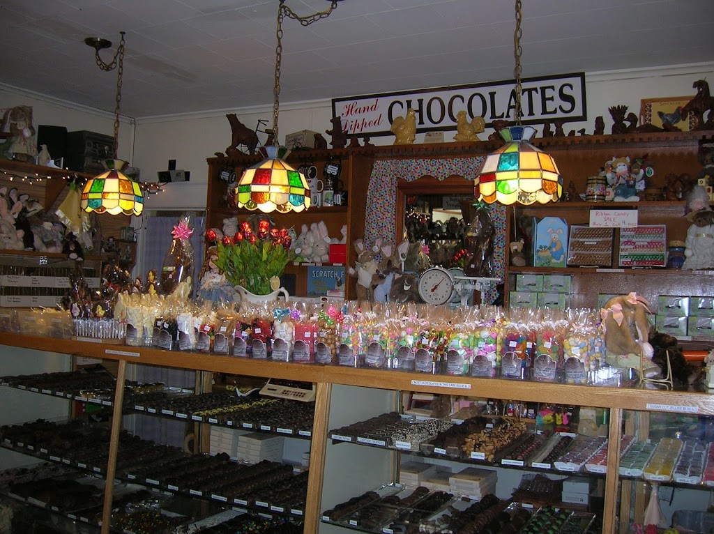 Candy Kraft | 2575 Western Ave, Altamont, NY 12009, USA | Phone: (518) 355-1860